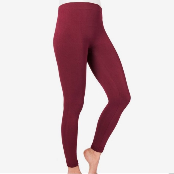 Gold Medal Pants \u0026 Jumpsuits | Dark Red Fleece Leggings | Color: Red | Size: L | Fashionista__22's Closet